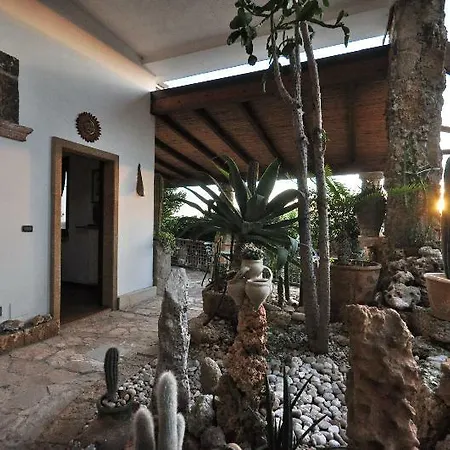 Dimora Di Charme Inn 3*